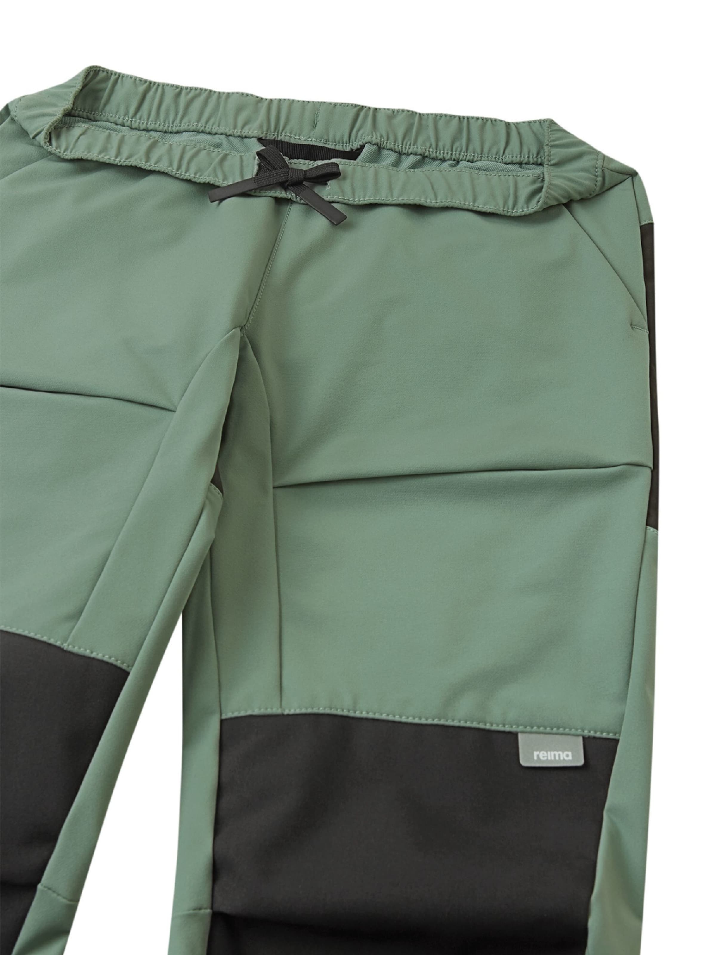 Reima Tapered Funktionshose 'Vaeltaa' in Grün