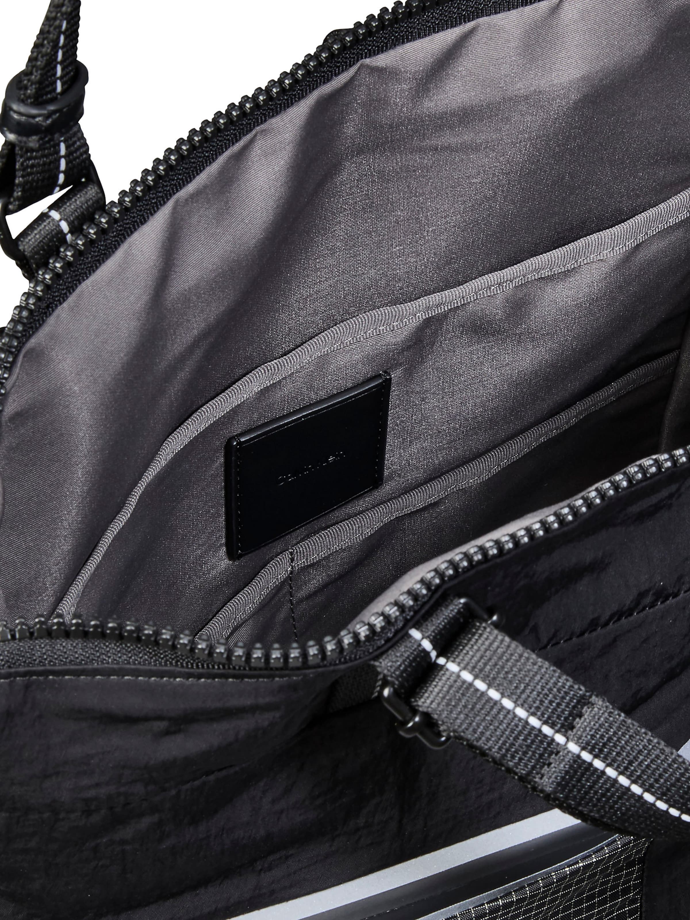 Calvin Klein Rucksack in Schwarz