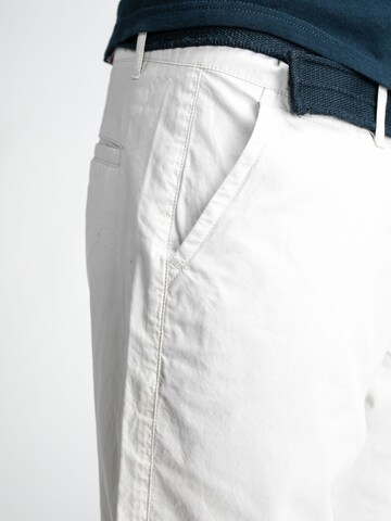 Regular Pantaloni eleganți de la Petrol Industries pe alb