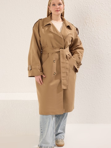 Trendyol Curve Ανοιξιάτικο και φθινοπωρινό παλτό σε μπεζ