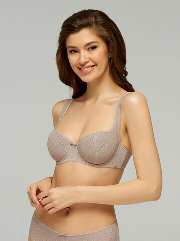 Marc & André T-shirt Bra in Brown