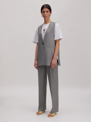 EDITED Weste 'Silena' in Grau