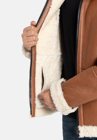 Valcuer 1887 Between-Season Jacket 'Peter VC' in Brown