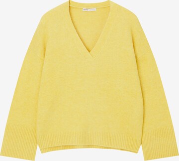 Pull&Bear Sweater in Yellow: front