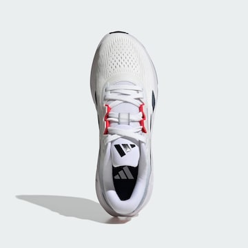 Chaussure de course 'Questar 3' ADIDAS PERFORMANCE en blanc
