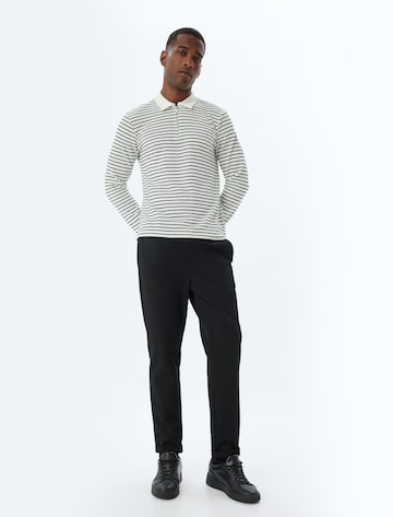 Koton Sweatshirt in White