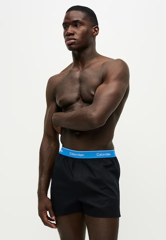 Boxeri de la Calvin Klein Underwear pe negru