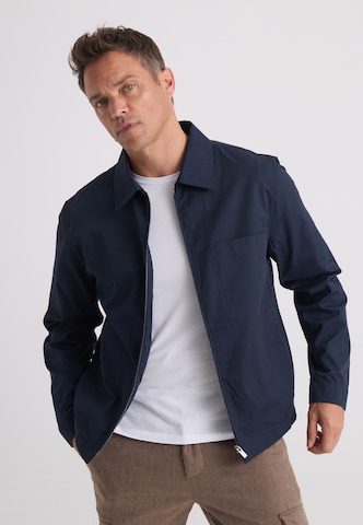 Felix Hardy Between-Season Jacket in Blue: front