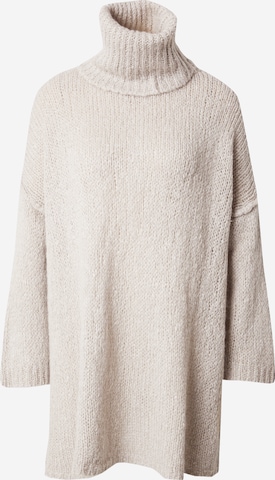 Pull-over oversize 'Be44nja' ZABAIONE en beige : devant