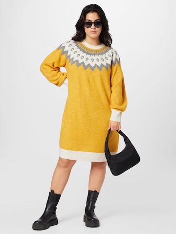 Vero Moda Curve Šaty 'Simone' – žlutá