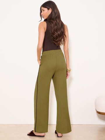 Lipsy Regularen Hlače | zelena barva