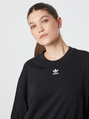 ADIDAS ORIGINALS Collegepaita 'Essentials+ Made With Hemp' värissä musta