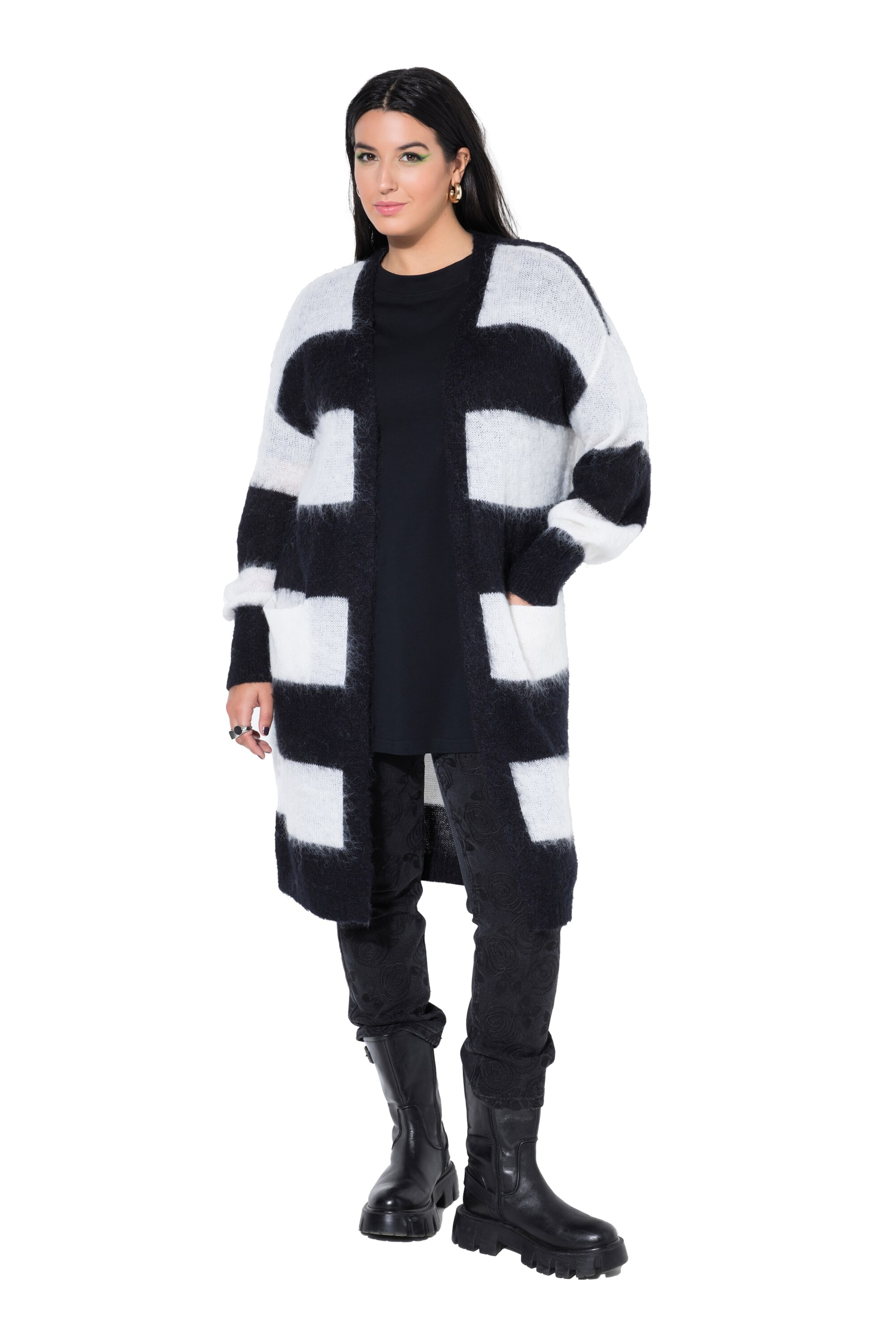 Cardigan Studio Untold en noir : devant