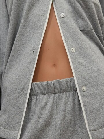 Hiccup Pajama in Grey