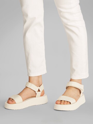 Calvin Klein Jeans Sandály – šedá
