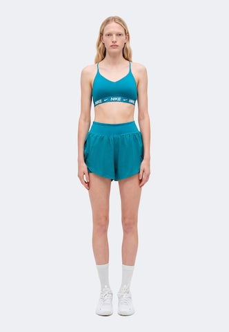 Regular Pantalon de sport NIKE en vert
