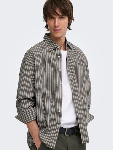 Only & Sons - Ajuste confortable Camisa 'ONSTHOMPSON' en marrón