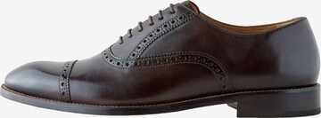 Next Schnürschuh in Braun: Vorderseite