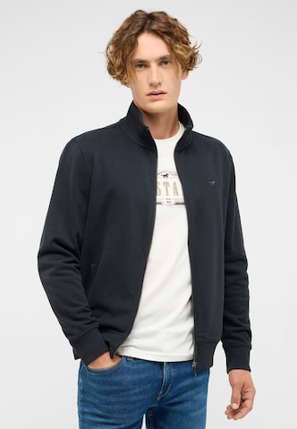 MUSTANG Sweatshirt in Schwarz: Vorderseite