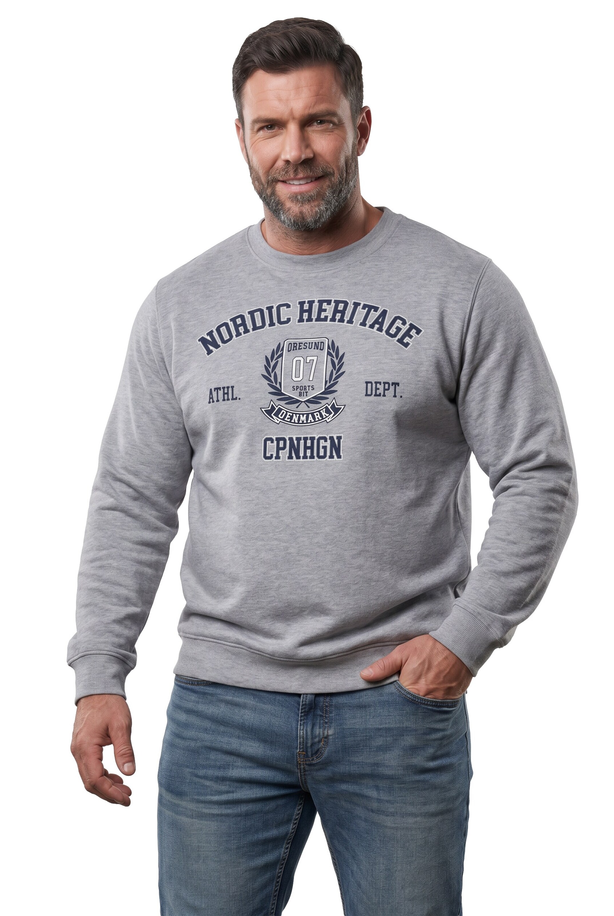 Men Plus Sweatshirt in Grey: front