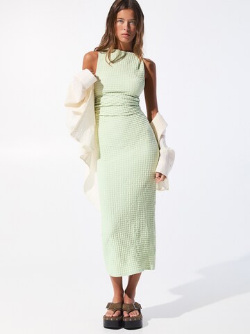 Robe Pull&Bear en vert