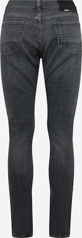 TOMMY HILFIGER Skinny Jeans in Schwarz