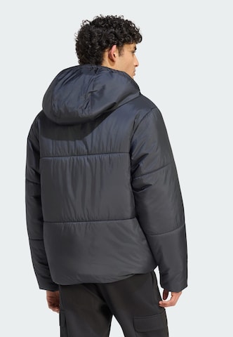 Veste de sport 'Essentials' ADIDAS SPORTSWEAR en noir
