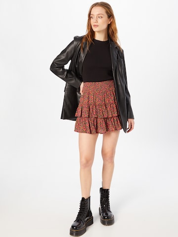 American Eagle Rok in Rood