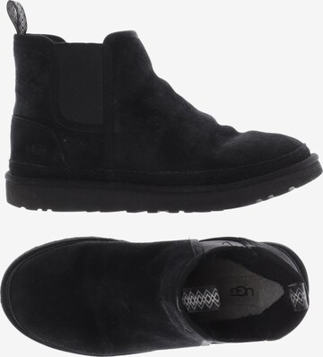 UGG Anke & Mid-Calf Boots in 43 in Black: front