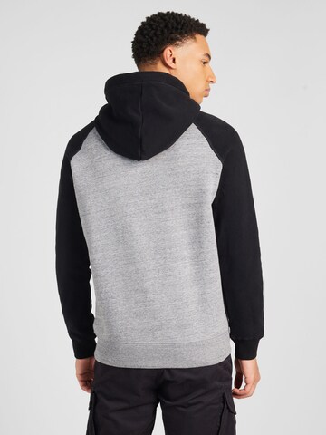 Superdry - Sweatshirt 'Essential' em cinzento