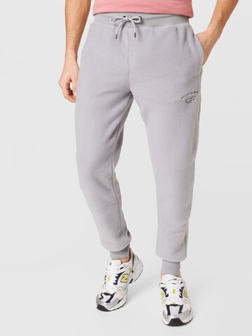 Effilé Pantalon River Island en gris : devant