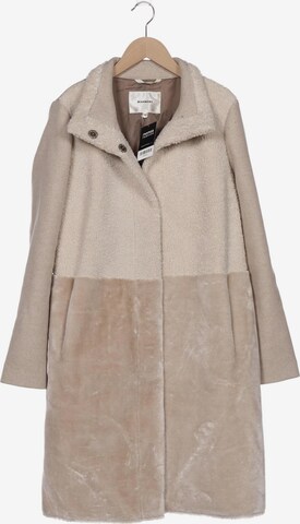 Beaumont Jacket & Coat in M in Beige: front