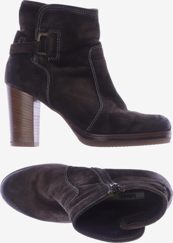 MANAS Dress Boots in 38 in Brown: front