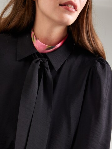 YAS Blouse 'YASPil' in Black