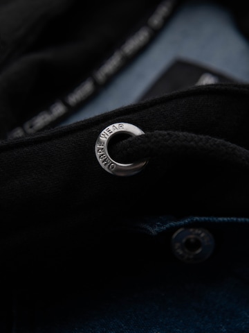 Ombre Tussenjas in Blauw