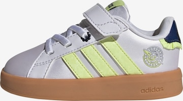 ADIDAS SPORTSWEAR Tennarit 'Disney Grand Court 3.0' värissä lila: etupuoli