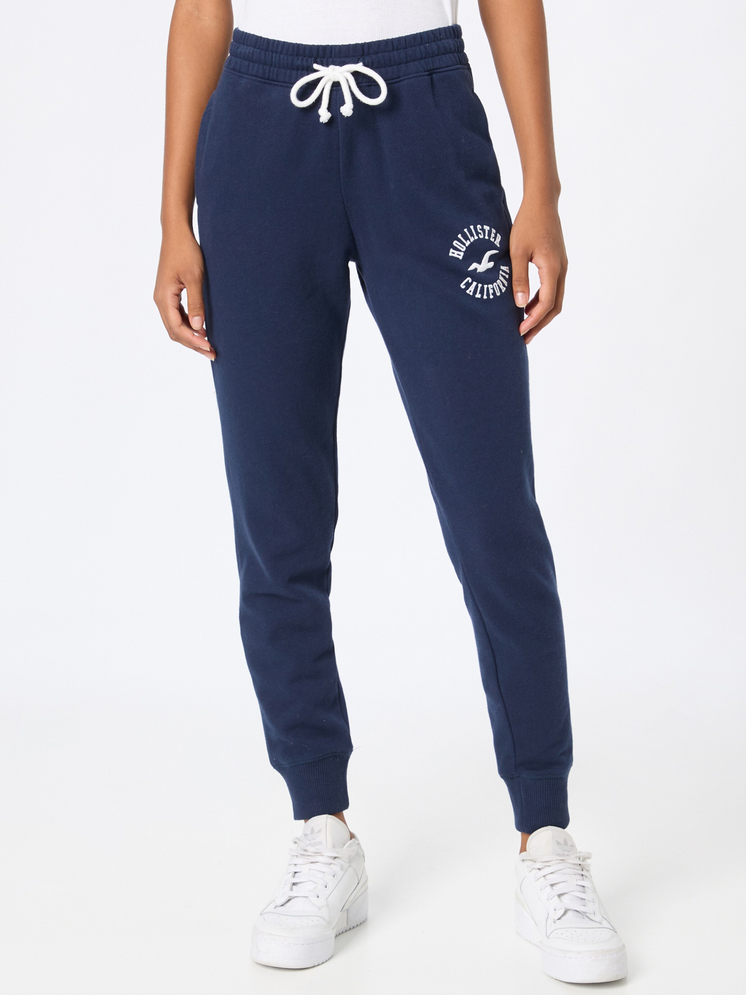 Acquista Pantalone felpa donna con logo giallo. CLASSIC_HAP2GIALLO di  HAPPINESS | Milano 51