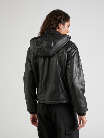 Maze Between-Season Jacket in Black