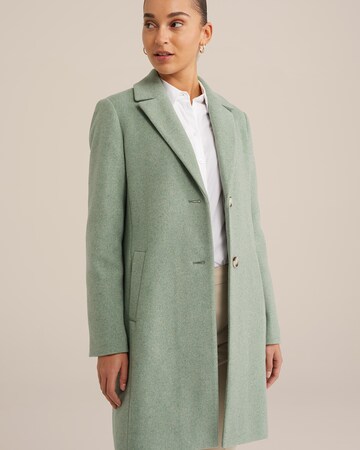 WE Fashion Between-seasons coat in Green: front
