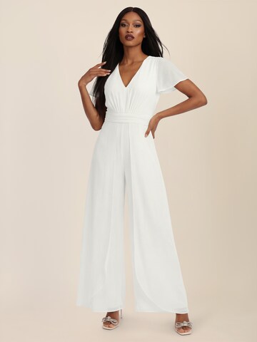APART Jumpsuit in White: front