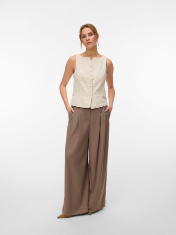 Gilet 'AWSAGA' VERO MODA en beige