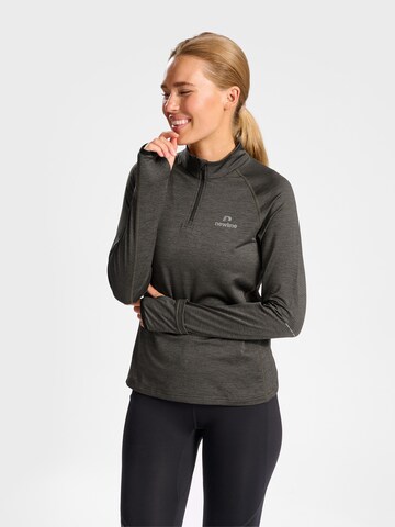 Newline Sportsweatshirt 'Pace' i grå: forside