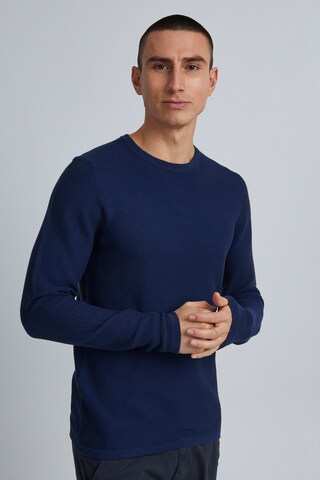 11 Project Strickpullover 'FRODE' in Blau