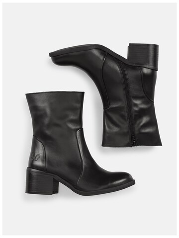 Felmini Wide Fit Ankle Boots in Black