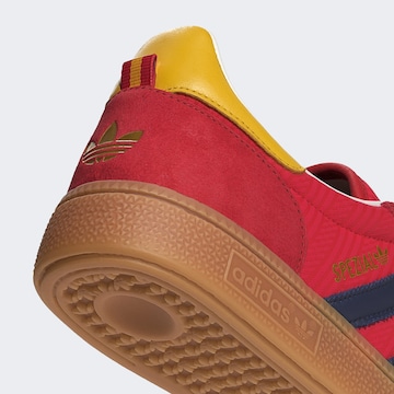ADIDAS ORIGINALS Sneakers laag 'Handball Spezial' in Rood