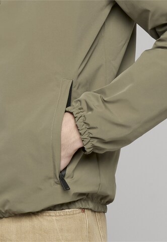 REPLAY Between-Season Jacket in Green