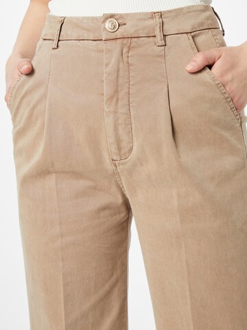 GUESS - Pierna ancha Pantalón plisado 'MATILDE' en beige