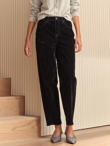 Next - Loosefit Pantalón en negro: frente