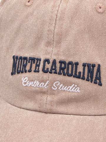 Pull&Bear Cap in Pink