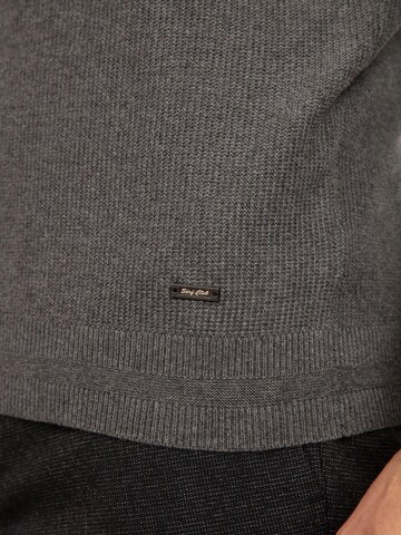 Pull-over Jacey Quinn en gris